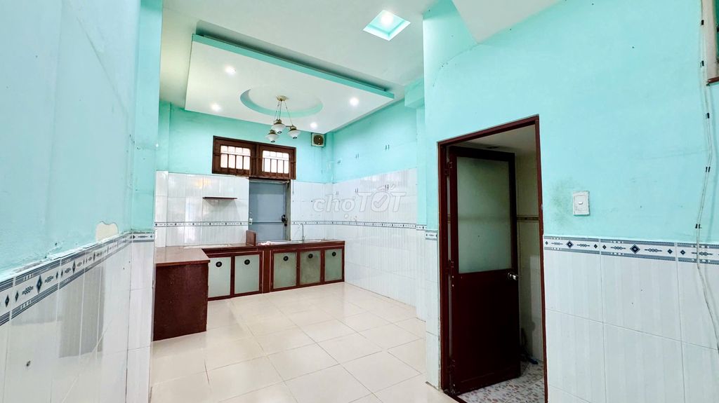 The 5th main bedroom on Lý Thường Kiệt.
