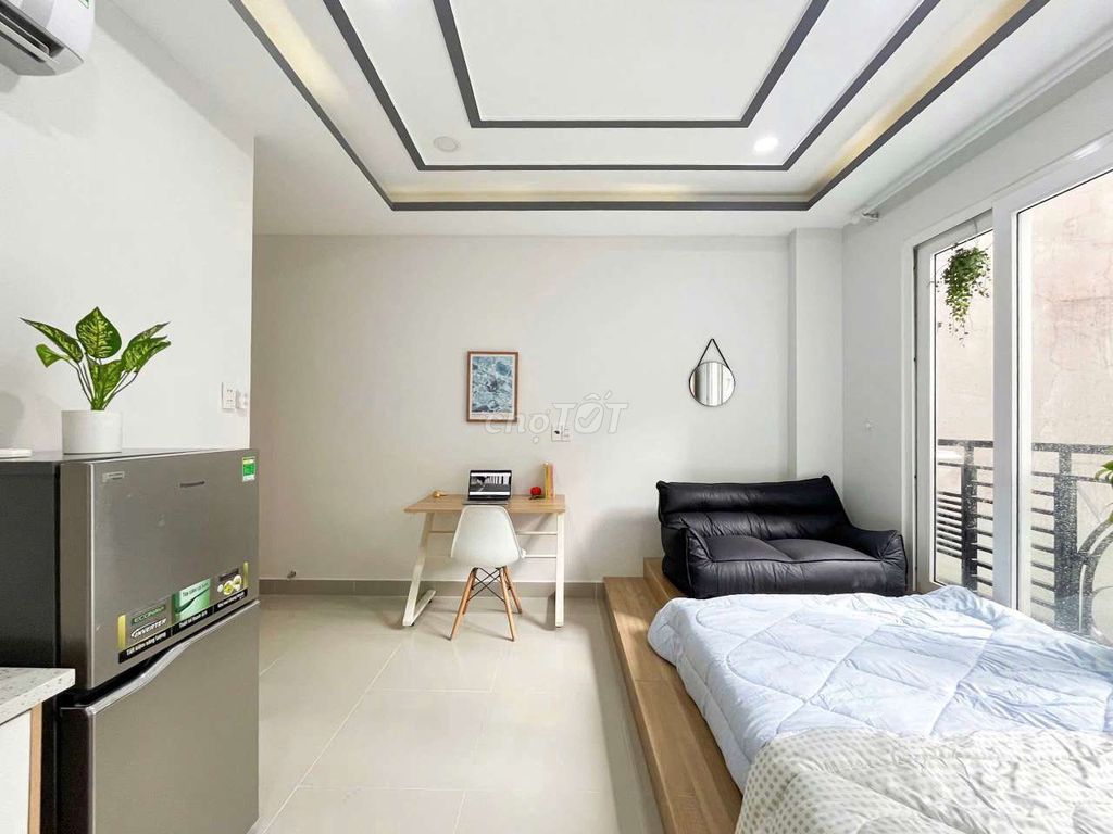30 M2 wide balcony-- right now Phan Đăng Lưu/20, Phú Nhuận.