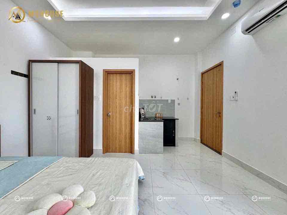 - Supervisor studio Full Seven, Tân Sơn Nhì.