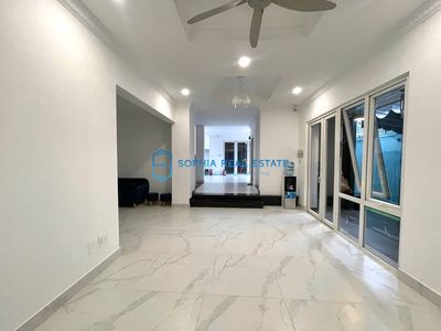 Villa For Rent D220 Area: 10 x17 m - Open Space, Light - Brain Chen