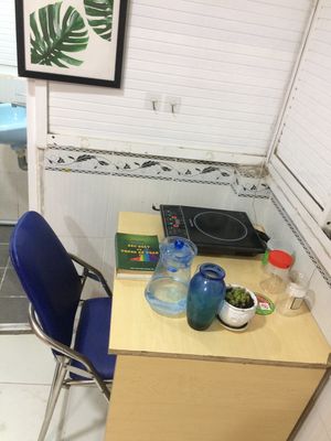 Nguyễn Văn Linh Base Office, University of Constitution hu Students of Litong