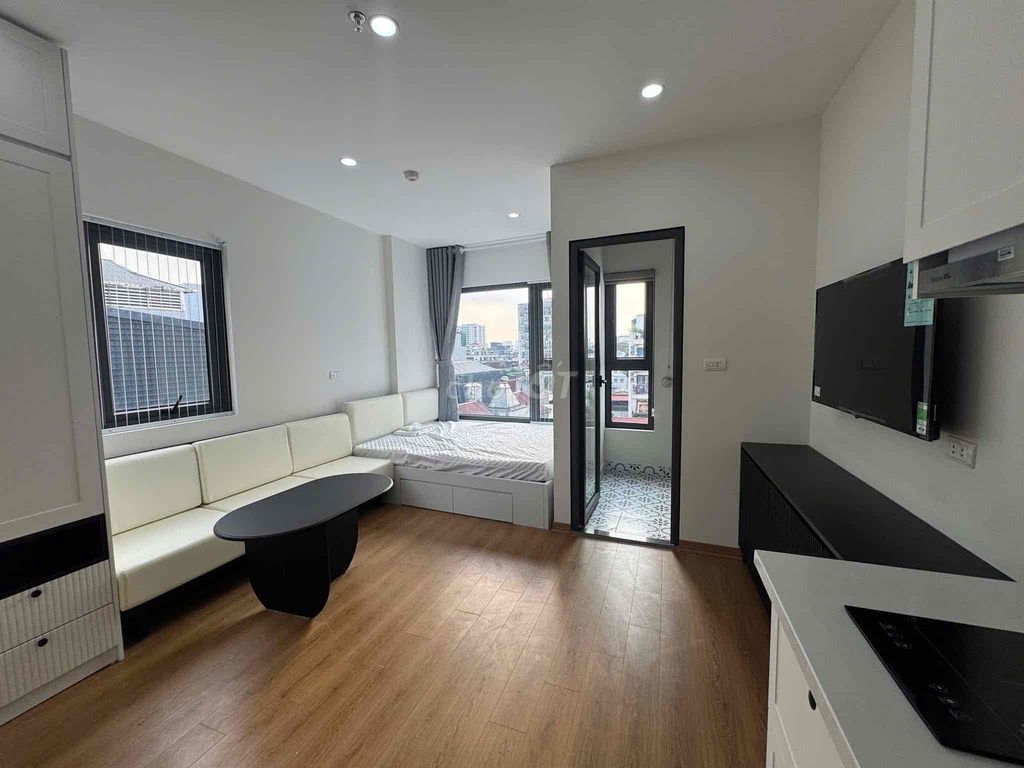 studio full interior, open-sized window near lotte mart District 7