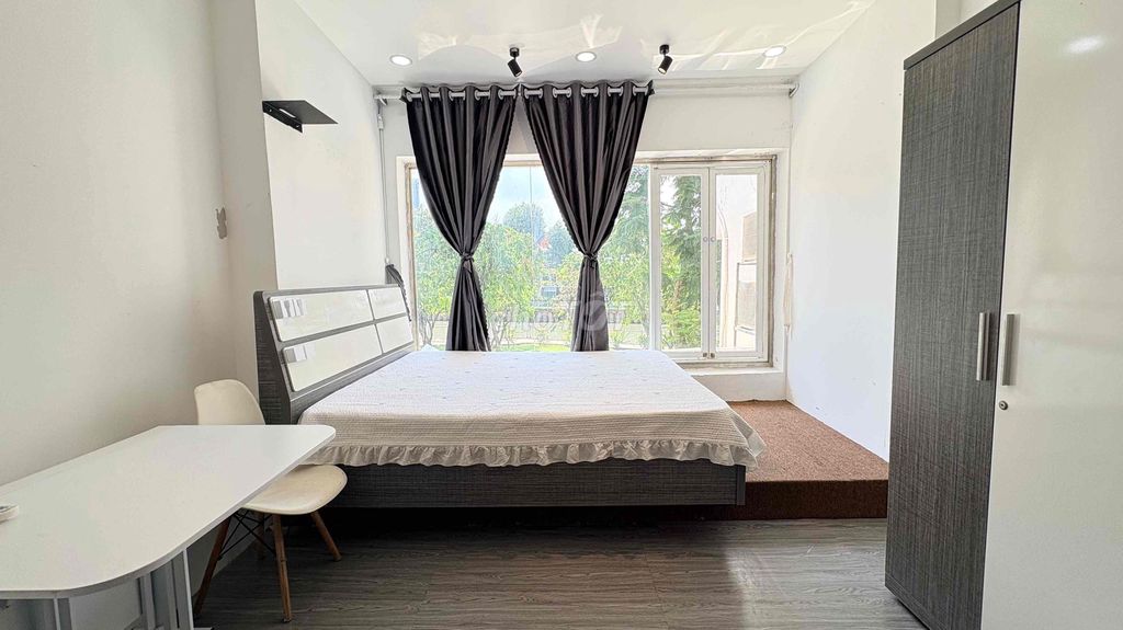Rent the kitchen kitchenview Hoàng Sa power chill right on Tân Định.