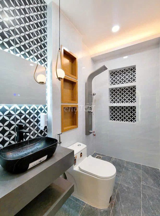 Rent an alley house in 133/2 Renaissance, 1894 12, District 10