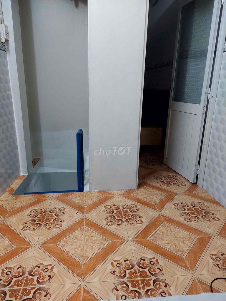 Phan Văn Trị low-priced full machine content