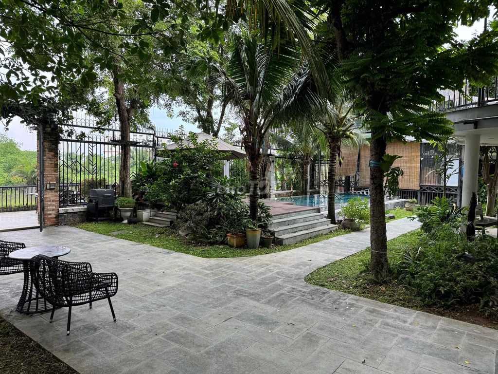 Rent villa