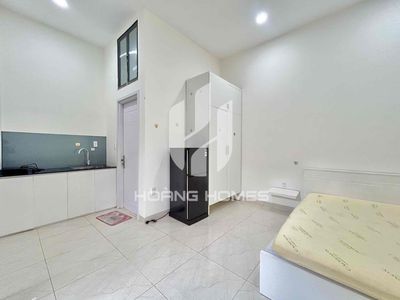 Rent Room Full Seven.