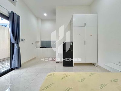 Rent Room Full Seven.