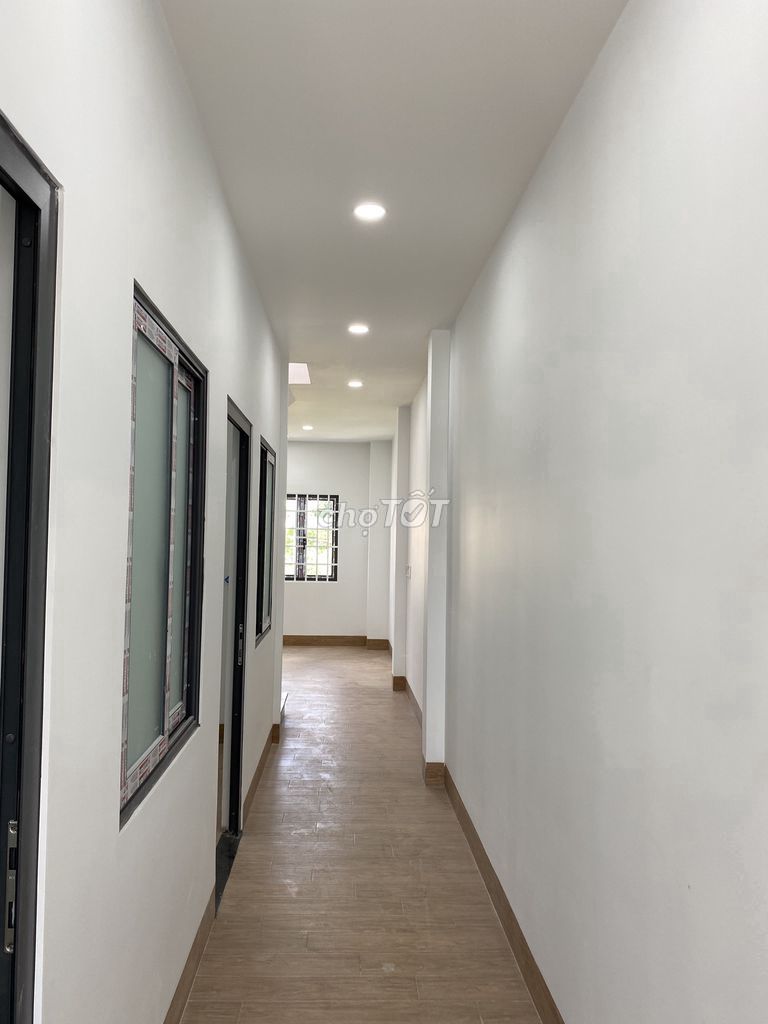 New house - 4 bedroom 2 toilets 6 Tam Phú street - right near the third church