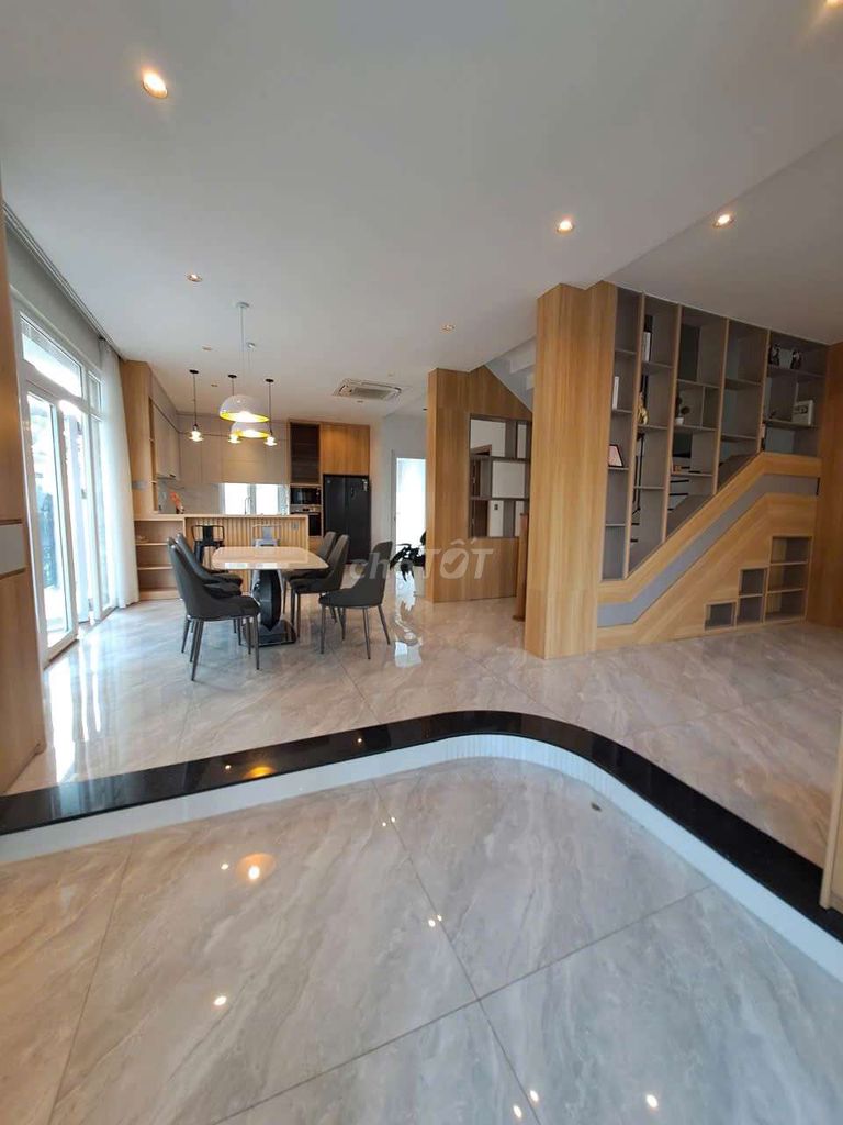Rend the villa the peak gadden 600-dollar salary,Phú Mỹ, 7th.