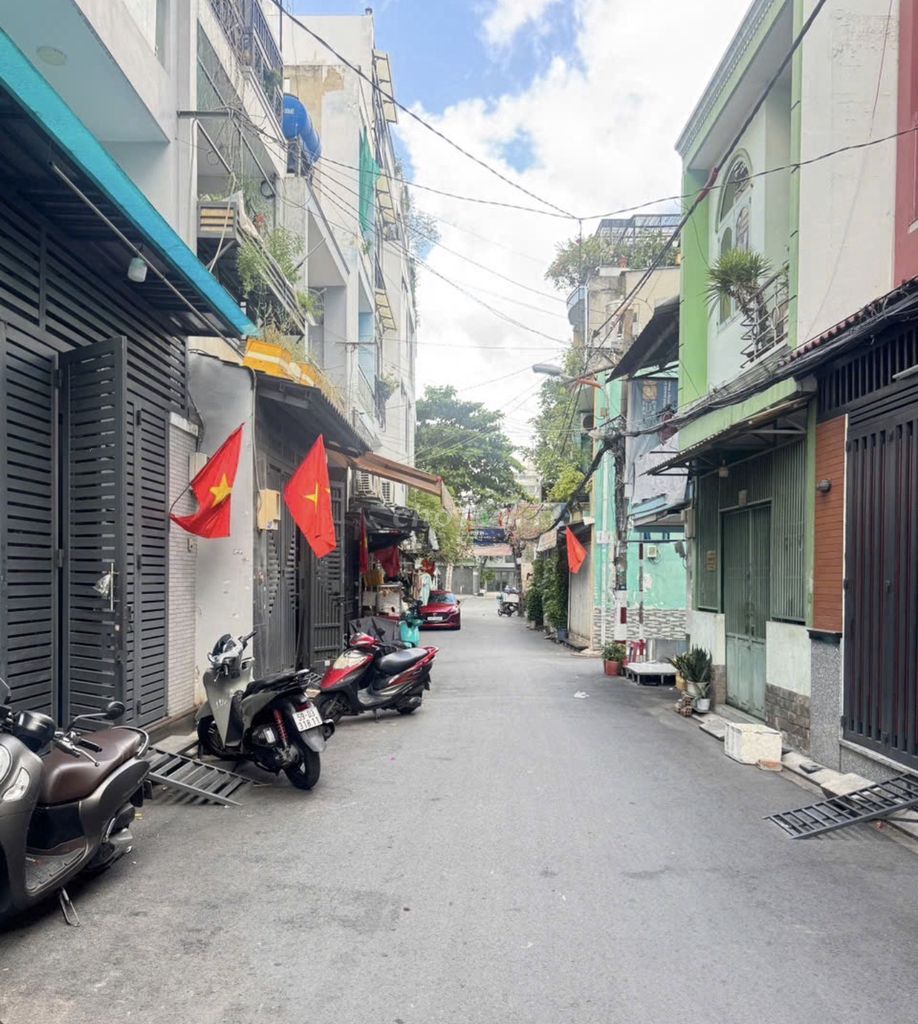 6 meters Gò Dầu, 1 floor, 5 x 20 meters, all over, 2 bedrooms, 2 toilets