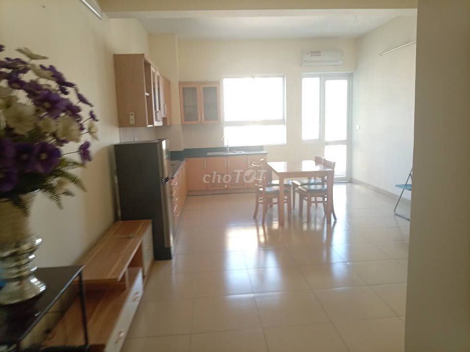 Rent C/c Carillon 3, Hoàng Hoa Thám,770 13 01:3 bedrooms 12 million a month