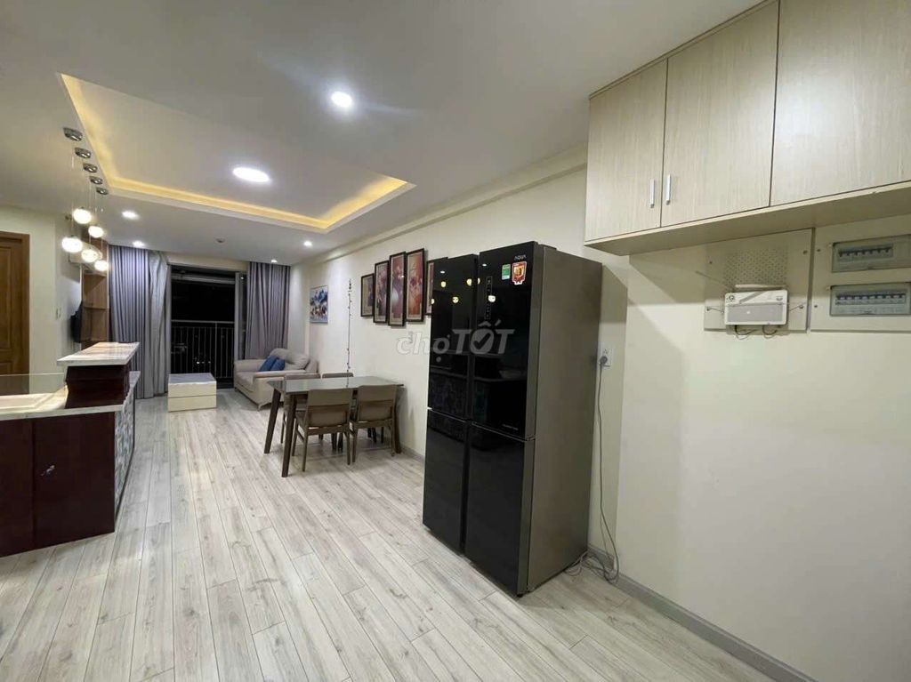 To rent apartment sceicic and American wealth