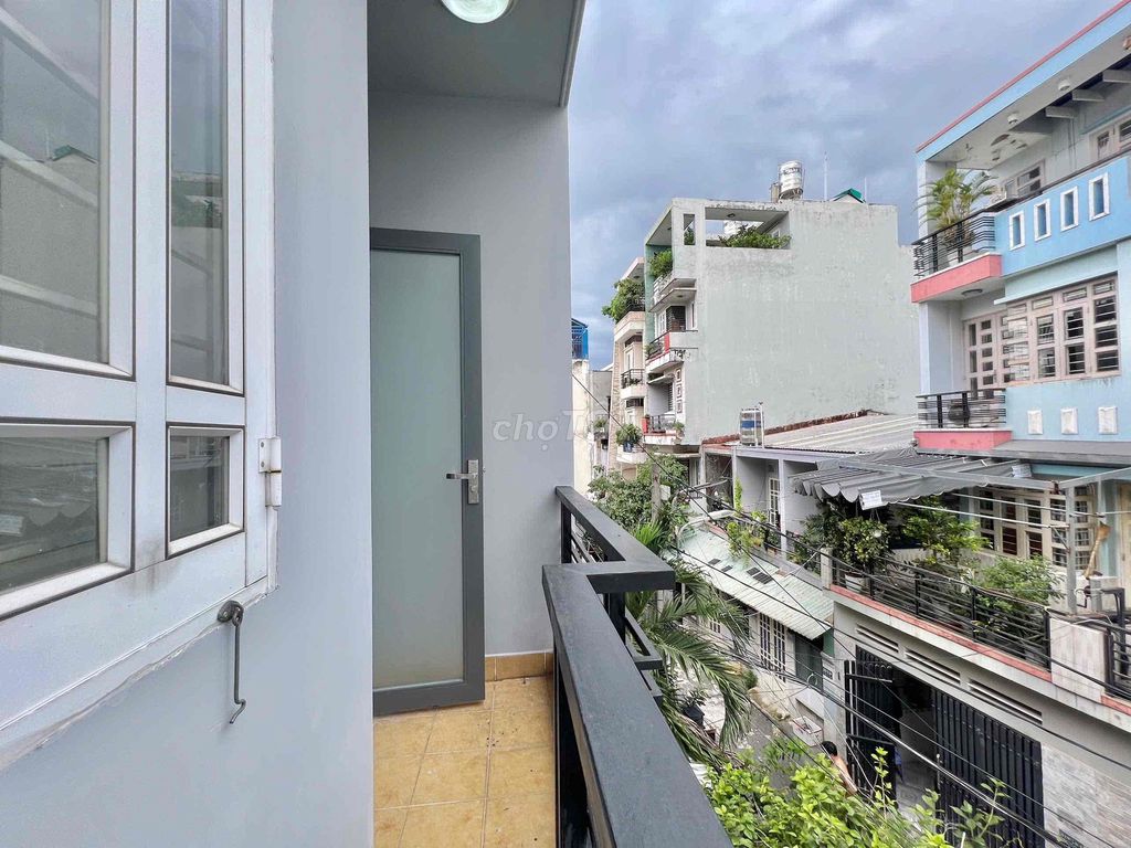 Rents are cheap in flower parks - Nguyễn Văn Khối