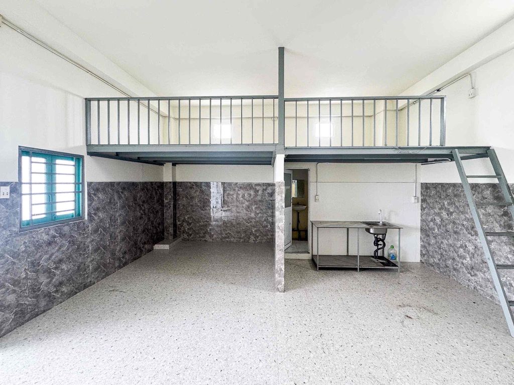 Room super big, 4 is not care
