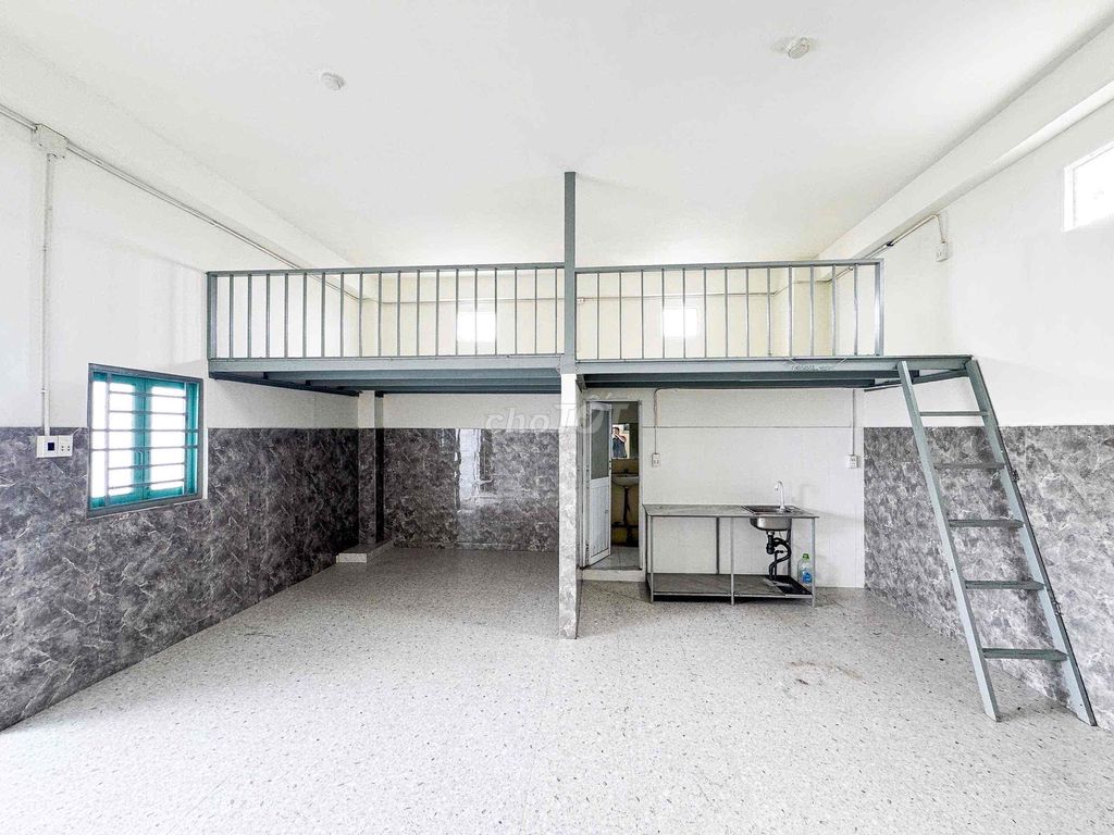 Room super big, 4 is not care