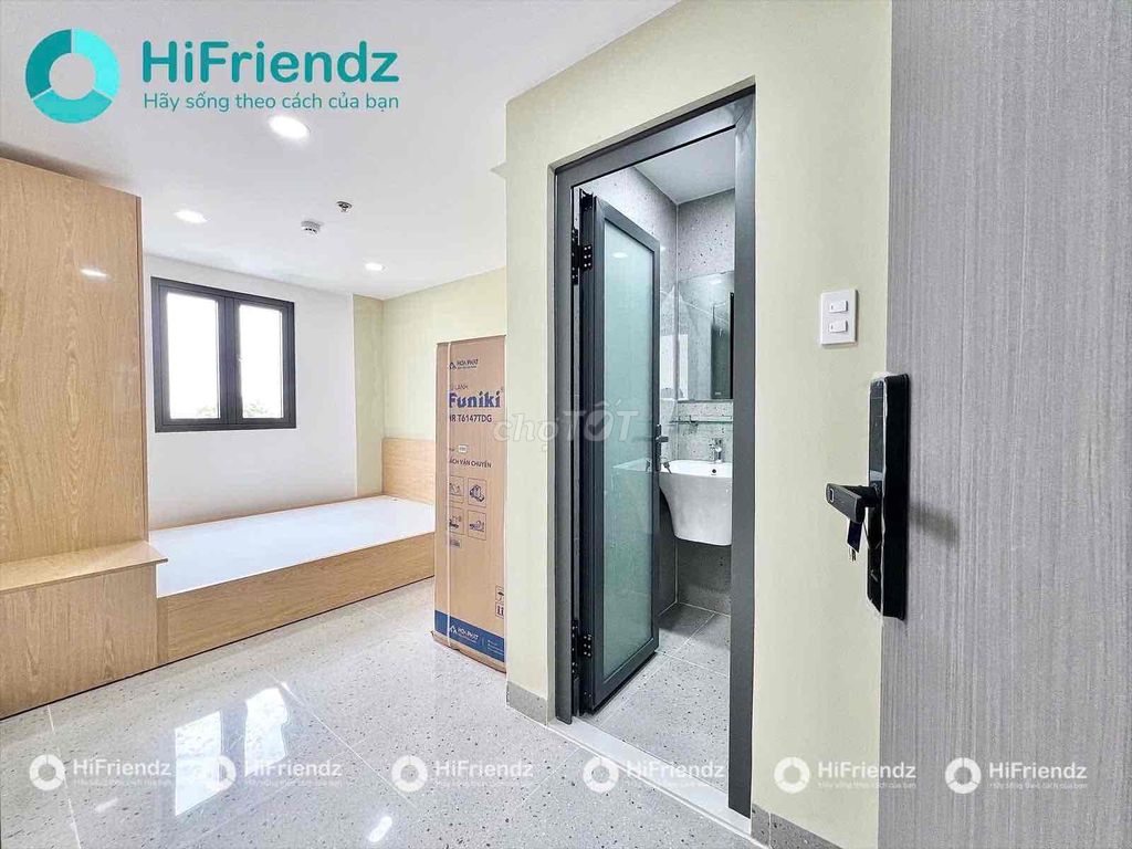 Rent a new balcony suite full of furniture now Phạm Văn Chiêu - d-vet