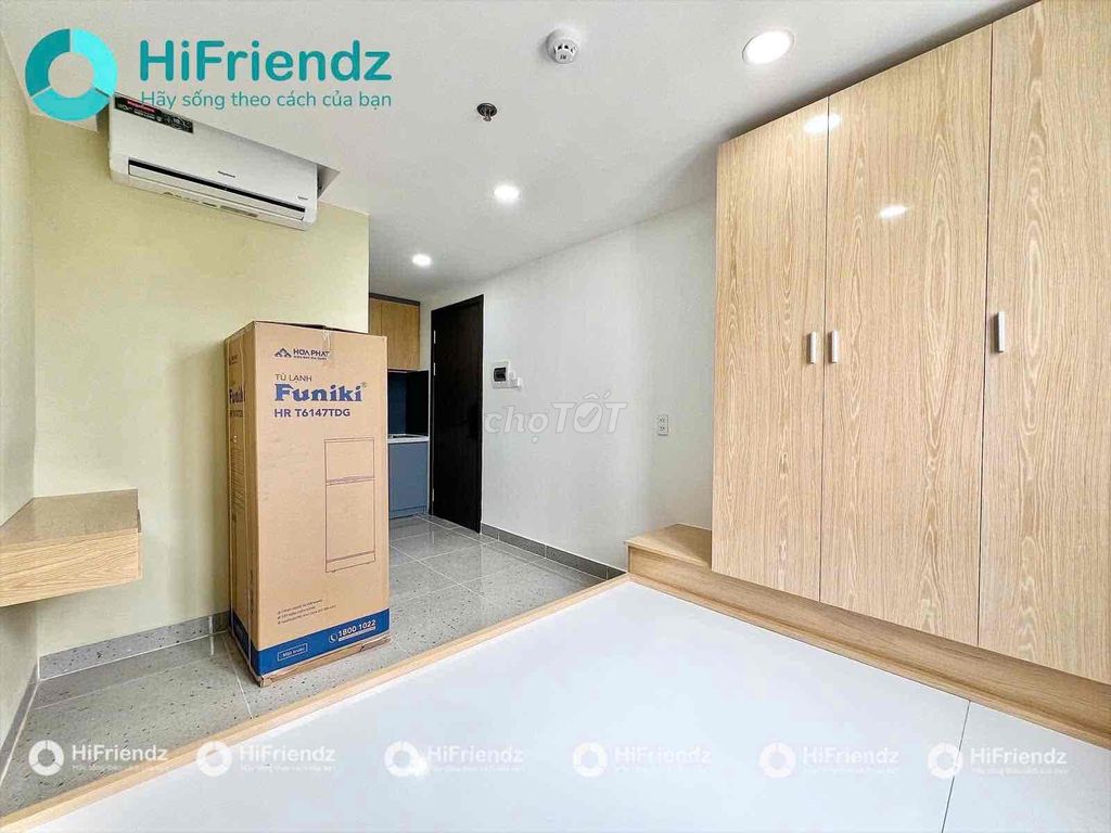 Rent a new balcony suite full of furniture now Phạm Văn Chiêu - d-vet