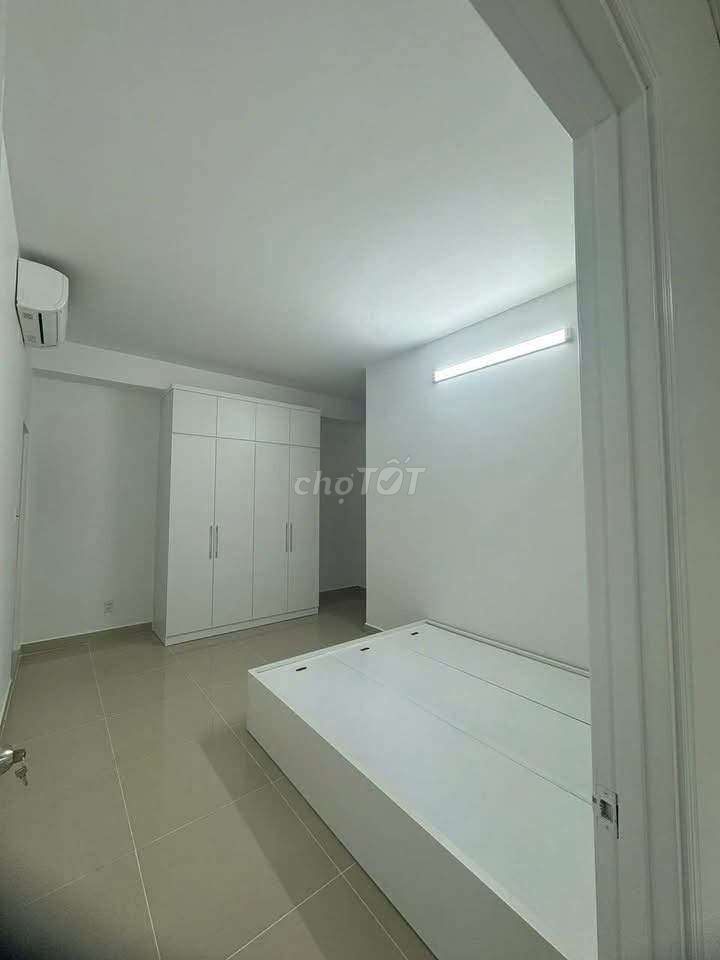Rent the new two bedrooms.