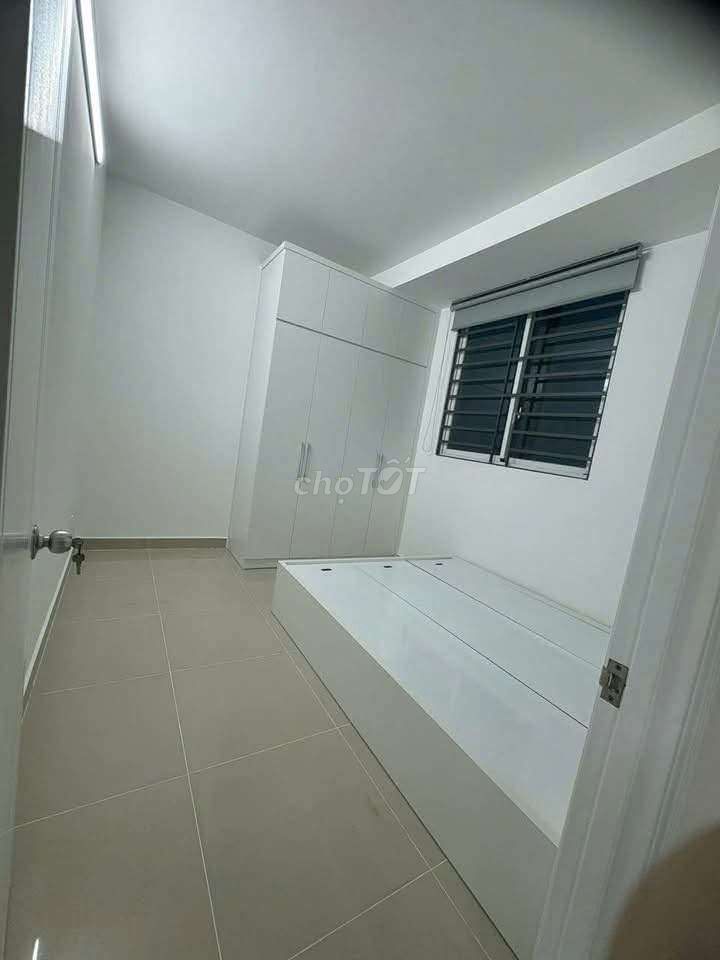 Rent the new two bedrooms.