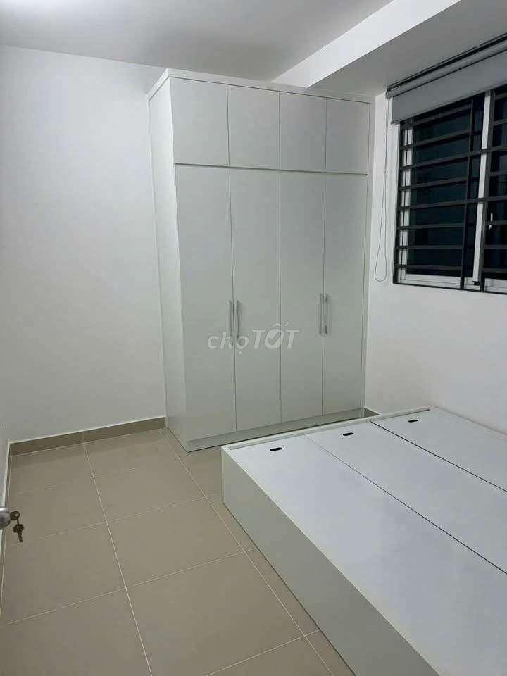 Rent the new two bedrooms.