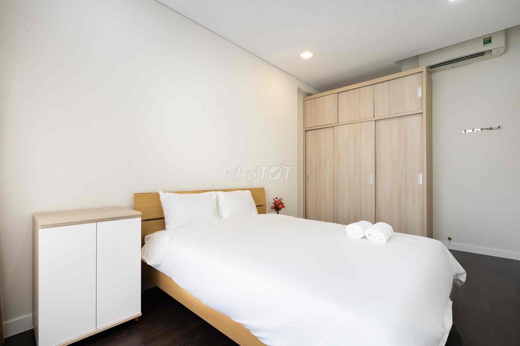 Three bedrooms two full bathrooms The Botanica Tân Bình interior near the home airport.