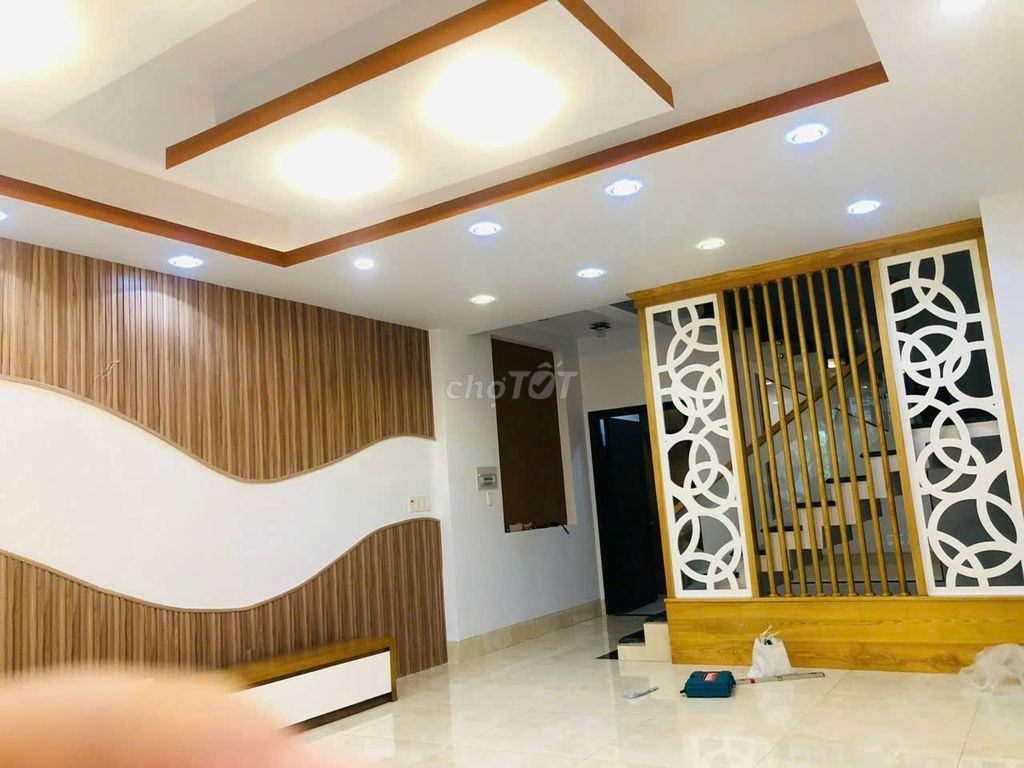 Rent a whole 30-yard street - area 5 X20 M, configuration of 3.5 panels