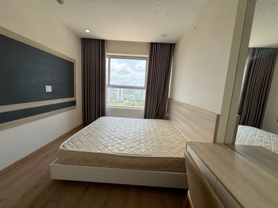 Sunrise Riverside View East, upper floor, beautiful