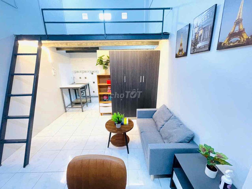 Nice high-room suite clean close to trade and aeon mall