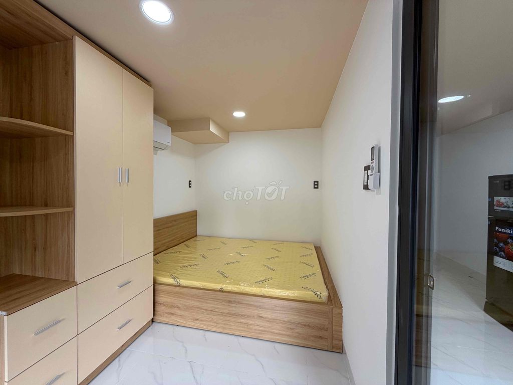 Rent a free bedroom with a cool open window.