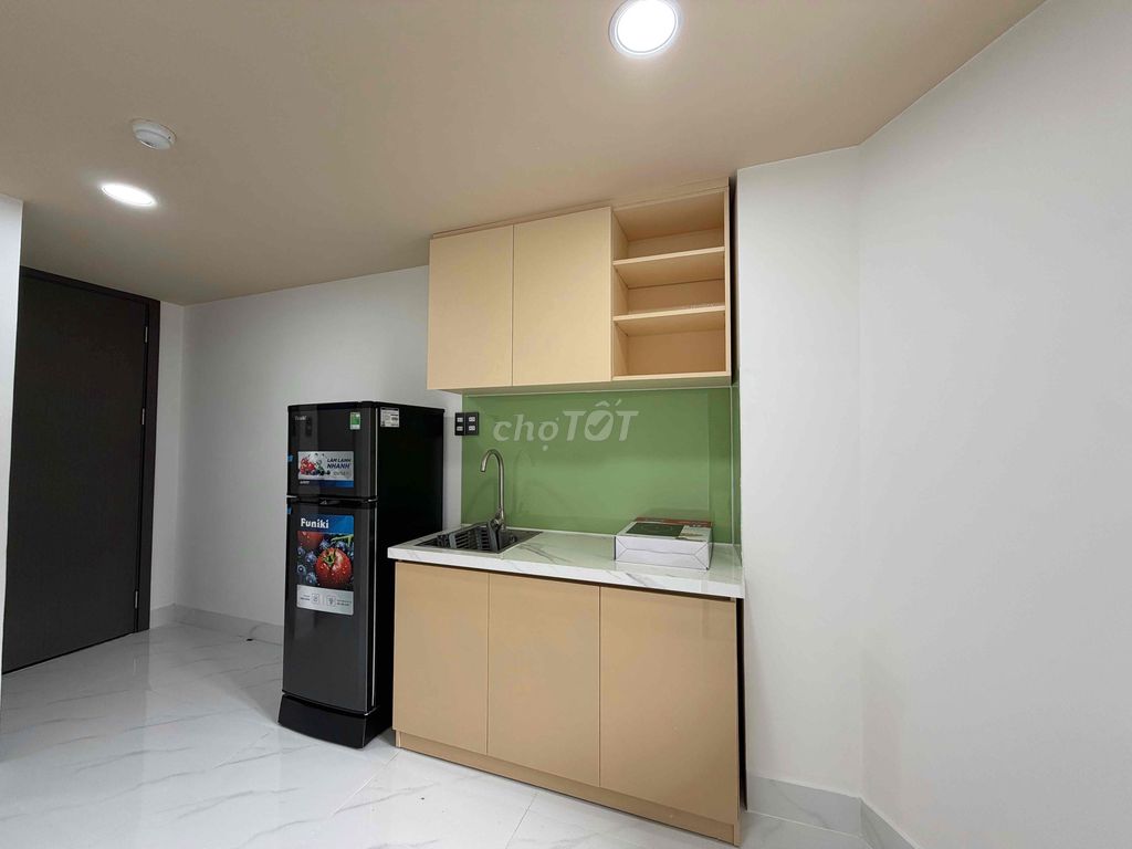 Rent a free bedroom with a cool open window.
