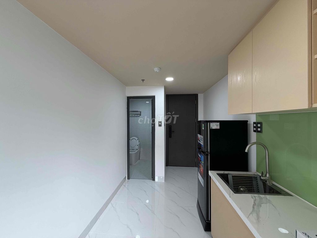 Rent a free bedroom with a cool open window.