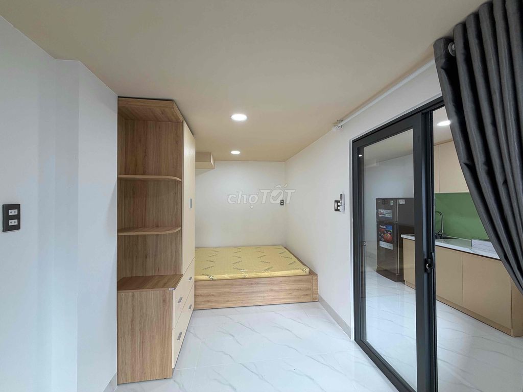 Rent a free bedroom with a cool open window.