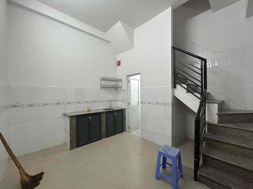 Room 1 710. A Grand Public House 40 M2 near New Sai Gon.