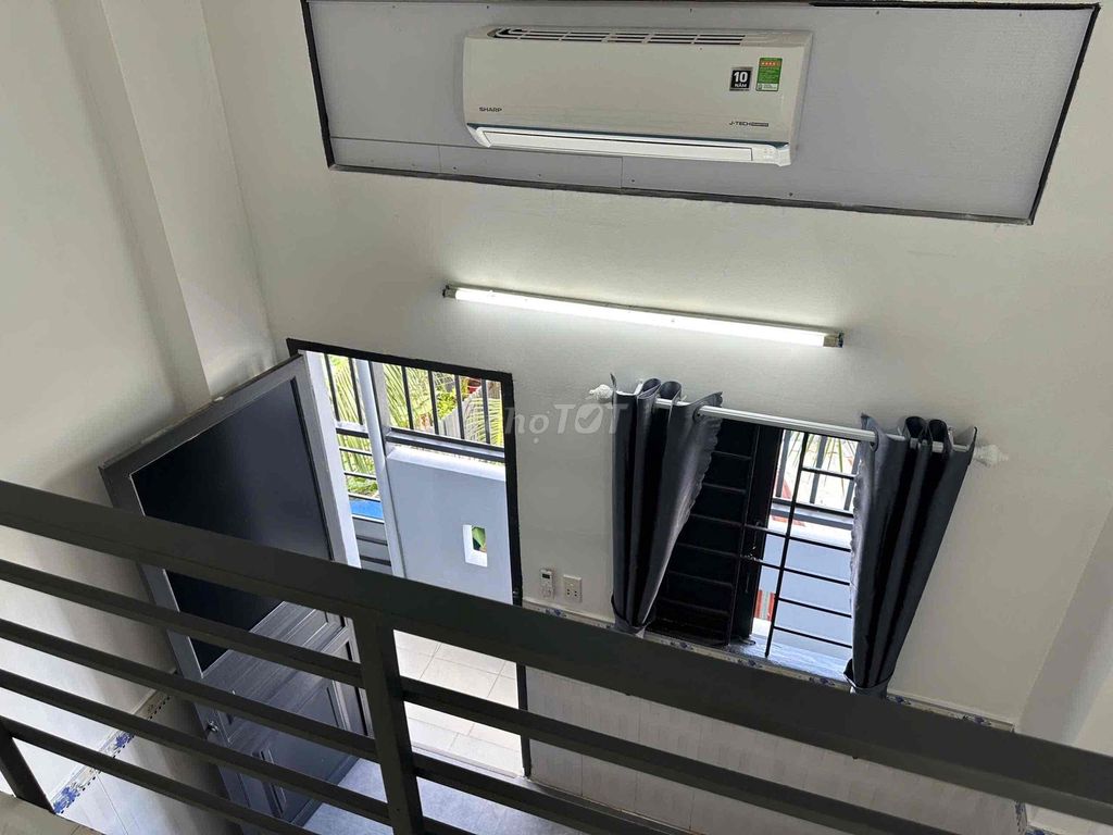 Duprix near kcx District 7 low-cost furniture on demand