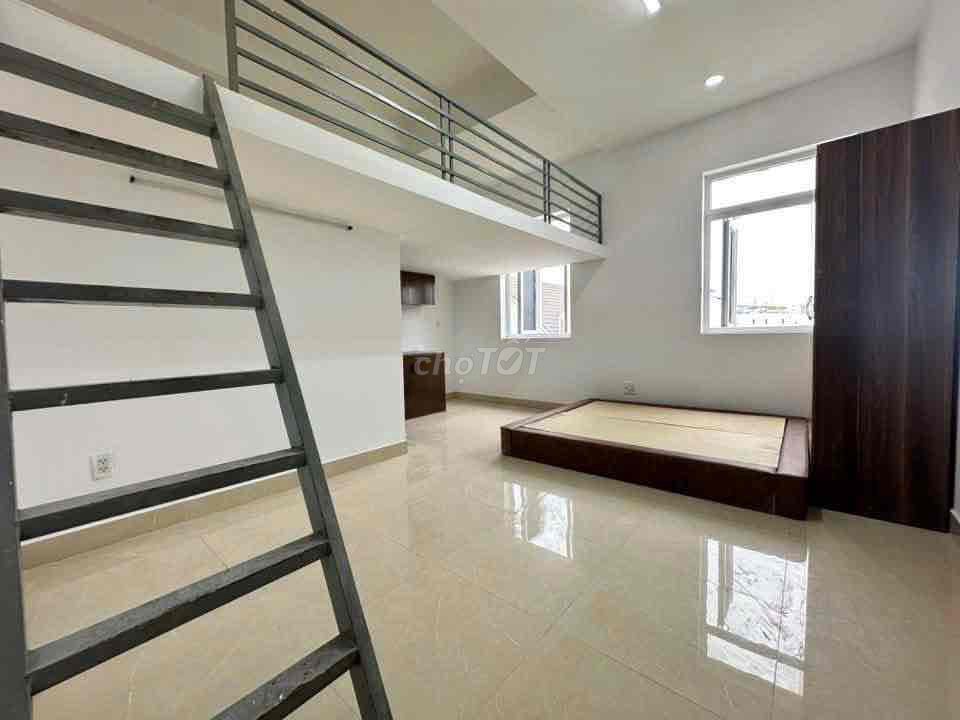 Rent the RAC 50 meters of sky windows, right at Cultural Park, Gò Vấp