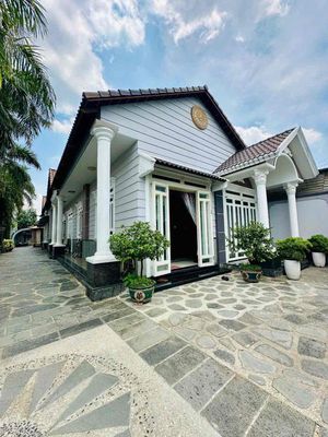 Rent the Gardens 700 meters 2 now Kha Vạn Cân P. Linh Tây