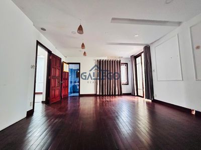 Rent villa Nguyễn Trọng Tuyển * 9 X18 M * 3th floor