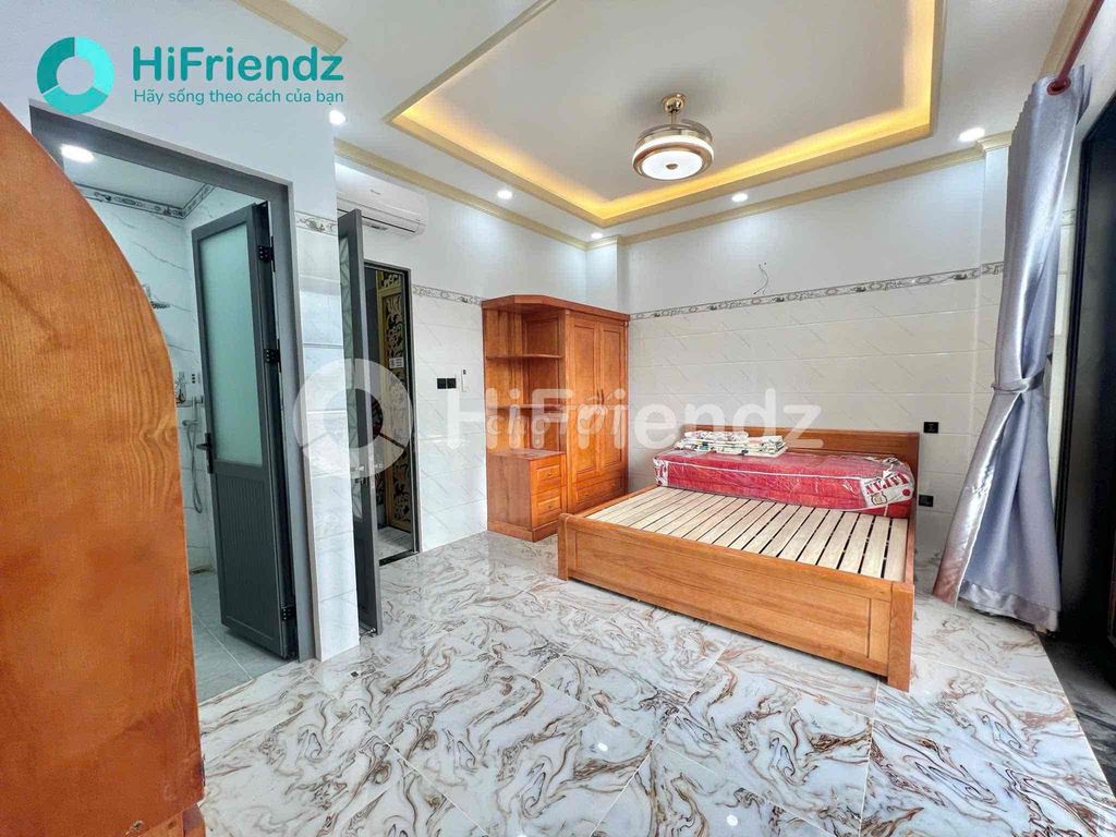 The balcony studio -- just built right near Tân Hương.
