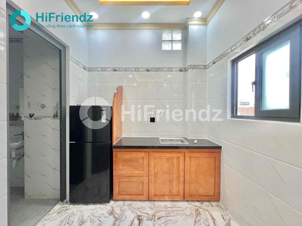 The balcony studio -- just built right near Tân Hương.