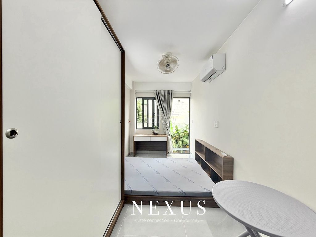 It's an exclusive project-- RlCO-- full interior-- 30 M2-4 people - 4 cars - Tân Phú
