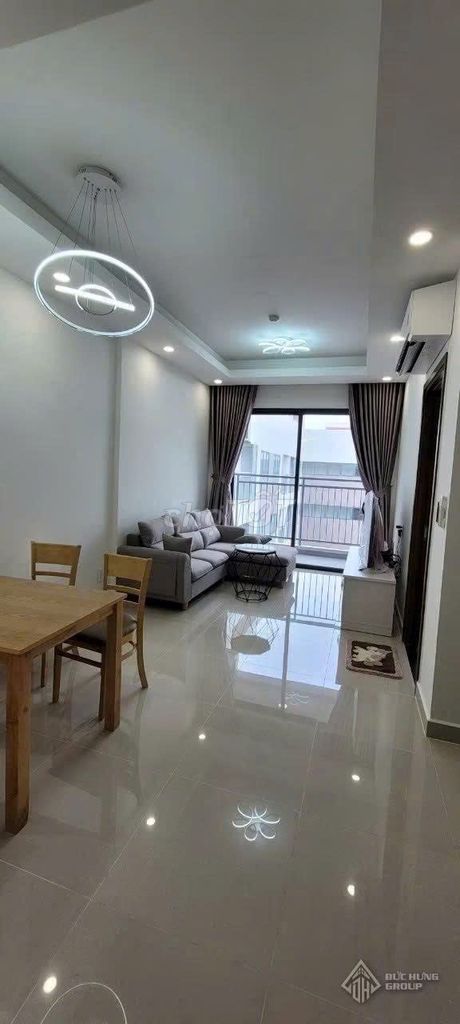 Rent the District 7 sagon riverside –12 million-full interior.