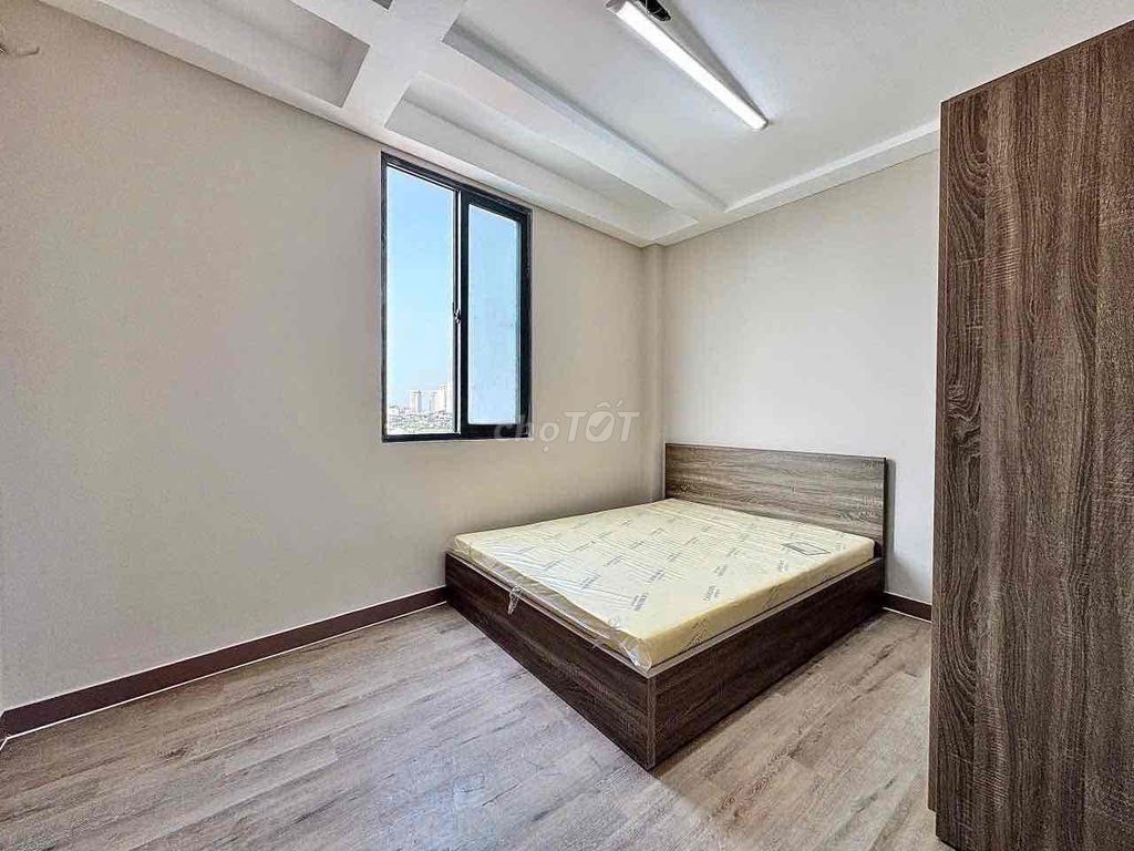 Rent a bedroom, private washing machine, good price, elevator vault.