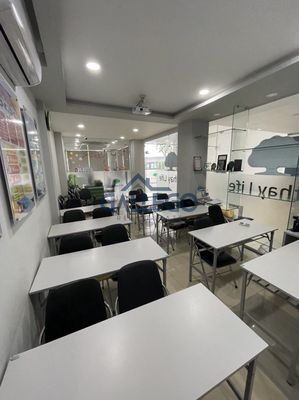 Rent an airport building 6 X20 M