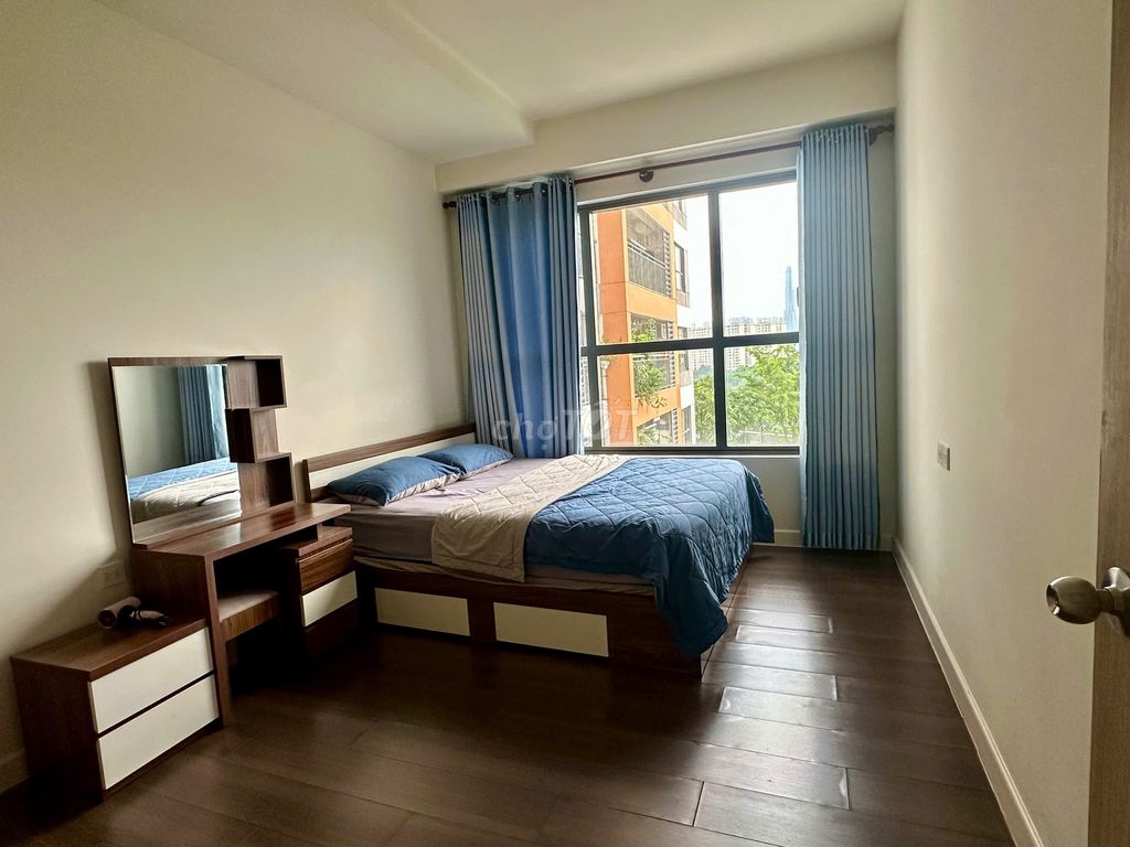 We need to rent a two-room The Sun Avenue room at 18 million a month.