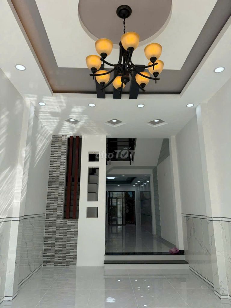 Need to rent an alleyhouse 352 A Lê Hồng Phong-710 1 through 10 to the Mayor's pool