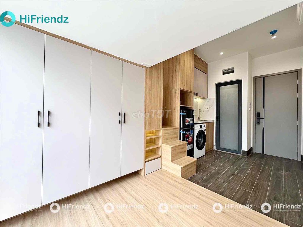 apartment 2 sleep space - modern design - district intersection button