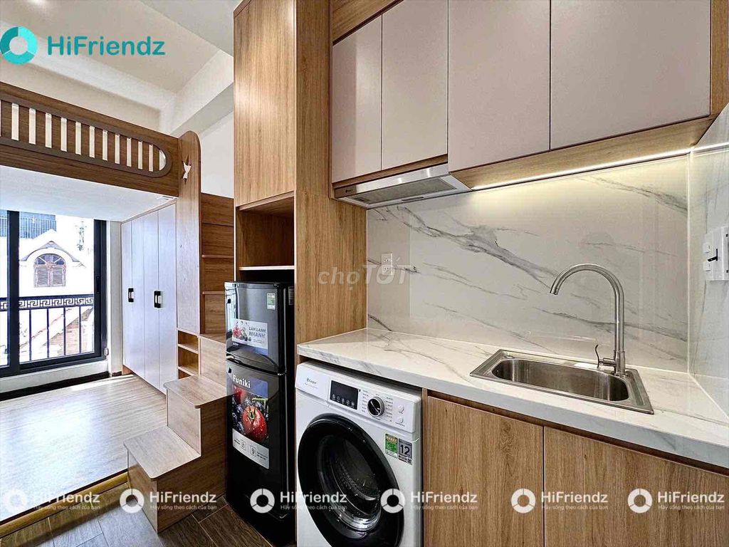 apartment 2 sleep space - modern design - district intersection button