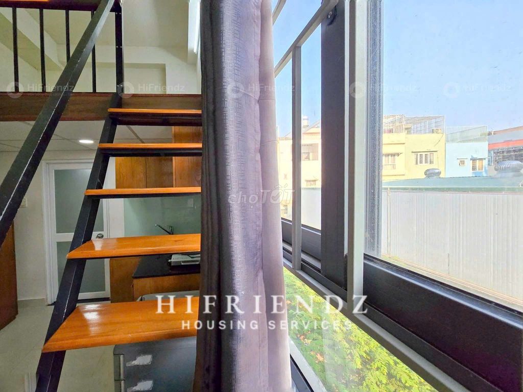 The Great Duplex, the high guard - near Lotte, the Channel Bridge, the University of Damit, Central Mountain.