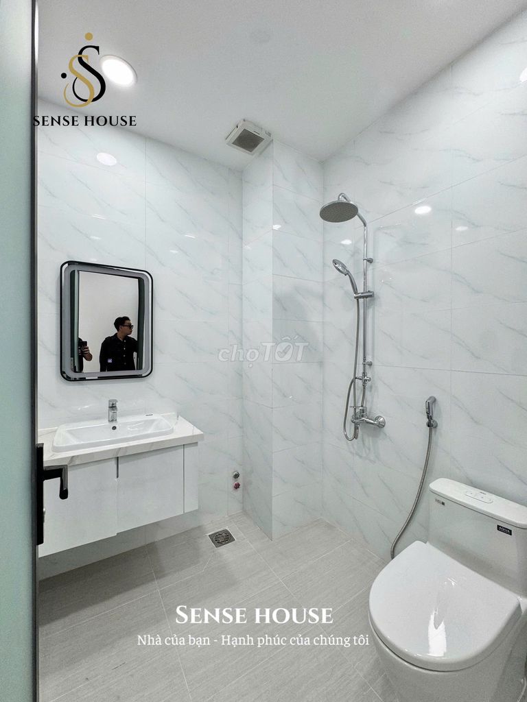 A two-way bedroom: 100% built by 50 meters.